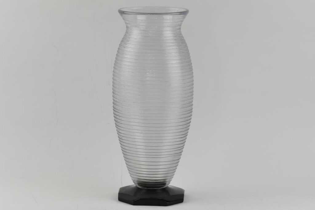 French Art Deco vase by Daum